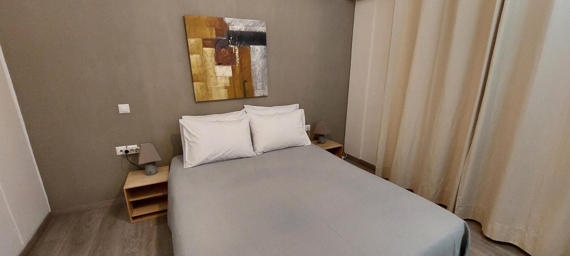 Stylish & Cozy In The National Gallery Area Apartment