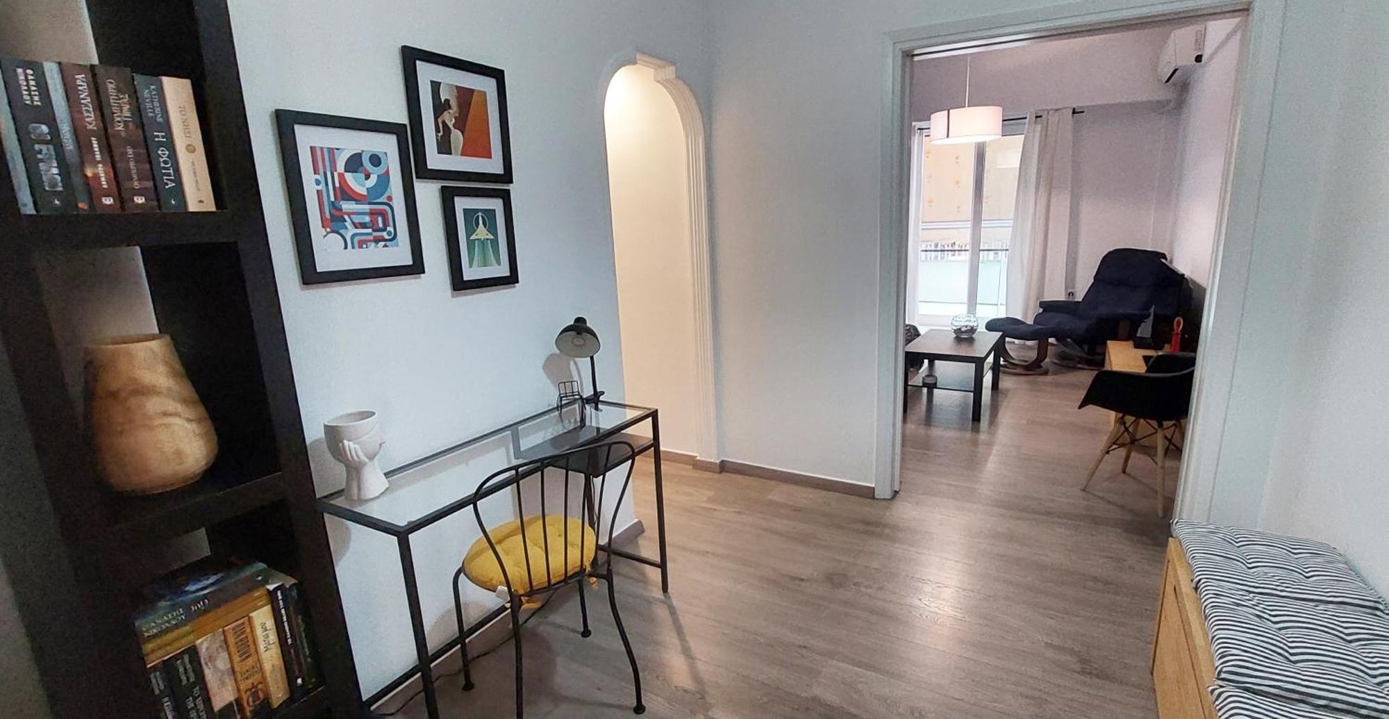 Stylish & Cozy In The National Gallery Area Apartment *
